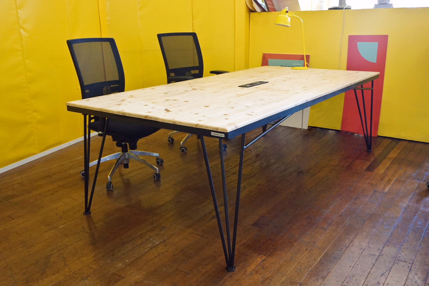 — Mesa grande, Fábrica de Creació Fabra i Coats Barcelona