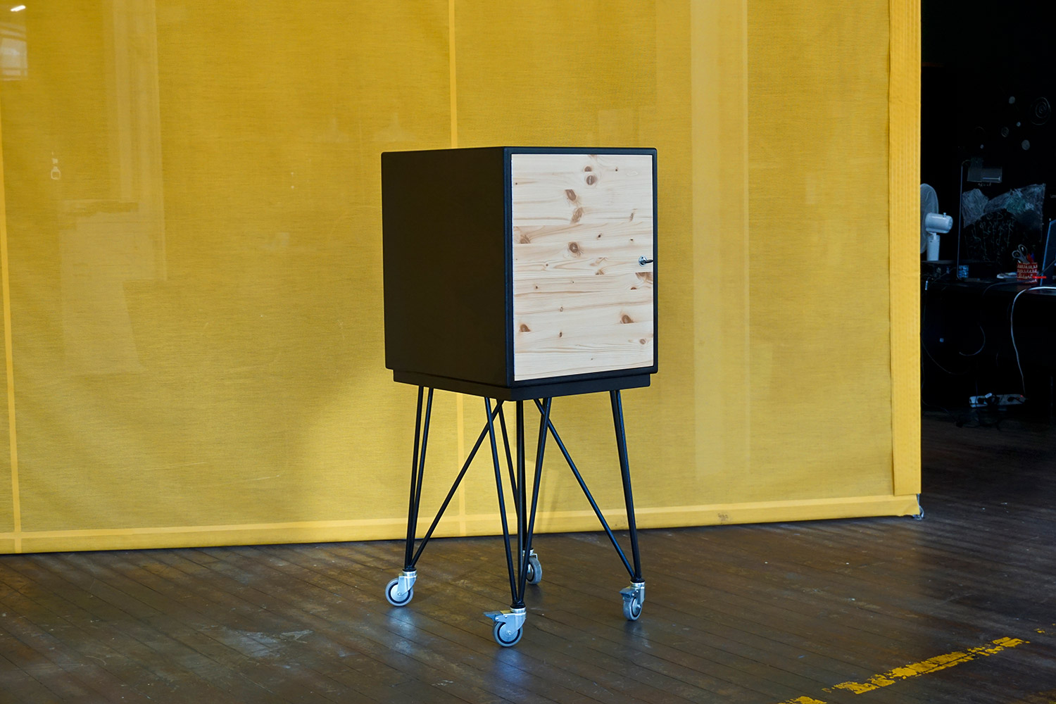 Mobiliario Laboratorio de Innovación Democrática — Taquilla simple, Fábrica de Creació Fabra i Coats Barcelona