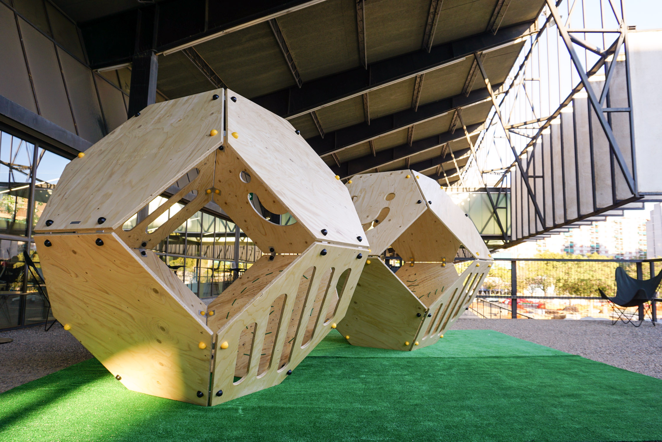 Playground Tetradecaedron para Canodrom, Barcelona